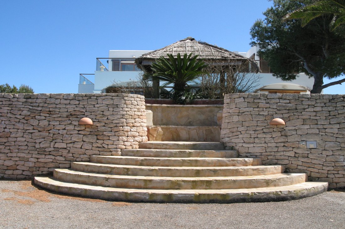 Estate in Santa Eularia des Riu, Balearic Islands, Spain 3 - 14044090