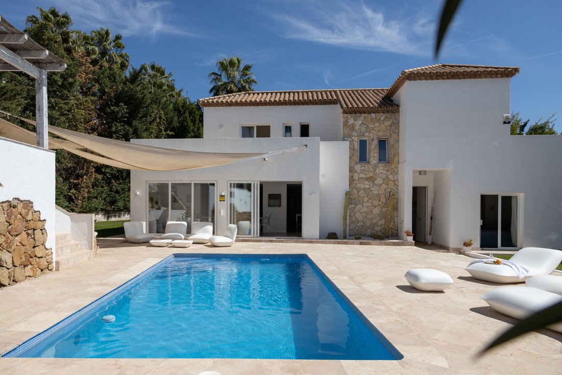 Villa a Nueva Andalucía, Marbella, Spagna 3 - 12669133