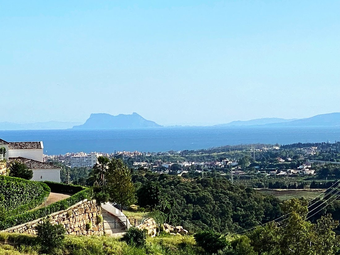 Land in Estepona, Andalusia, Spain 3 - 13458397