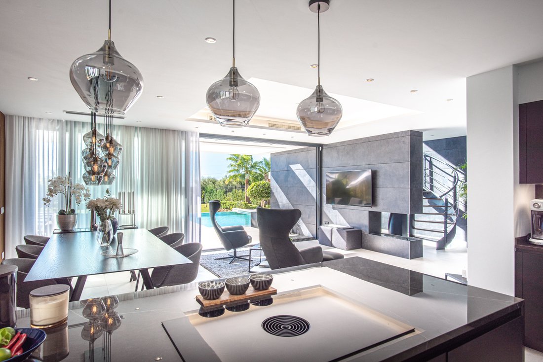 Villa in Estepona, Andalusia, Spain 5 - 13187616