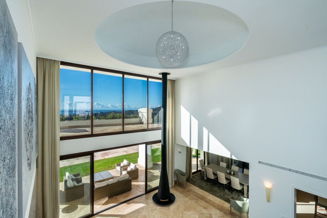 Villa in Benahavis, Andalusia, Spain 5 - 13642778