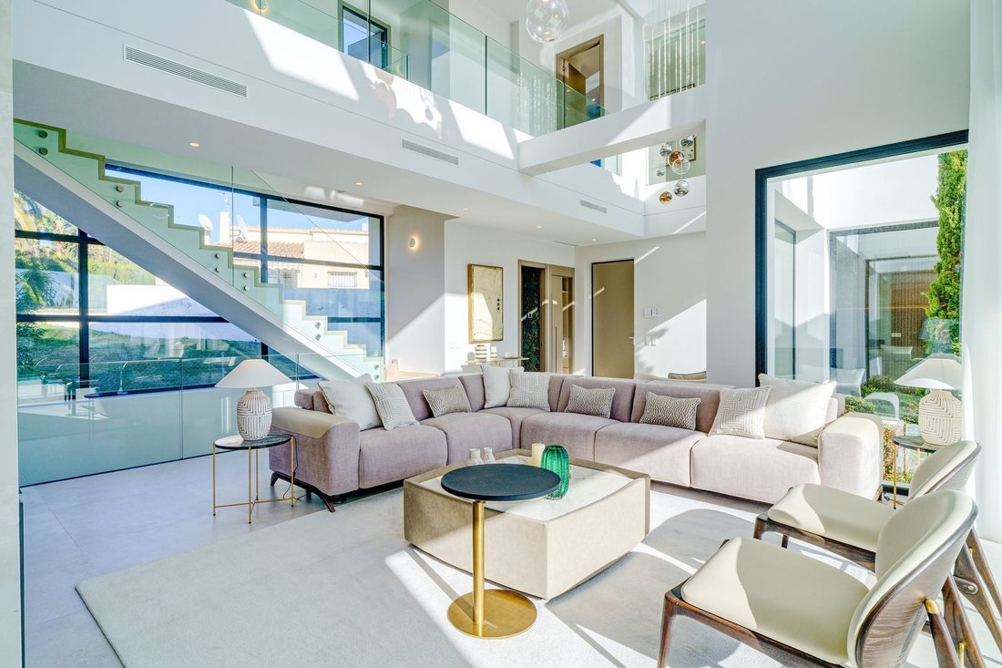 Villa in Elviria-Cabopino, Marbella, Spain 3 - 13454161