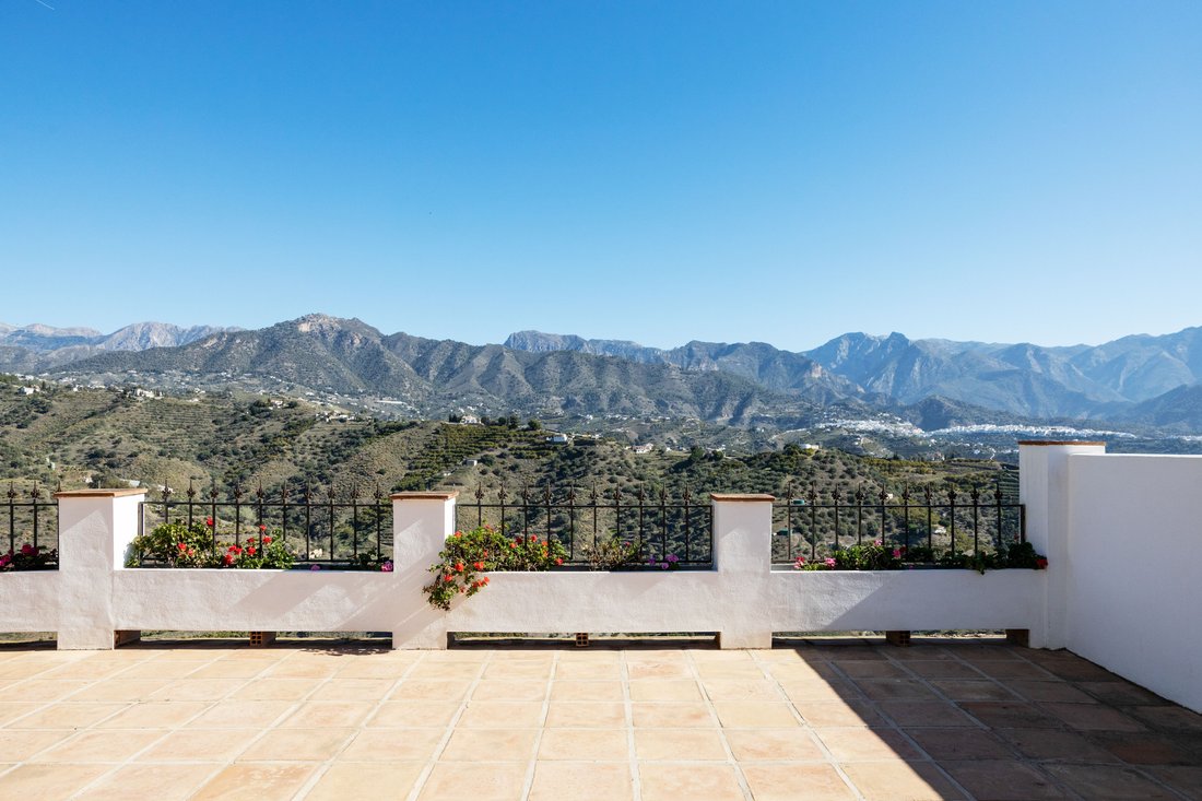 Villa à Torrox, Andalousie, Espagne 1 - 12669156