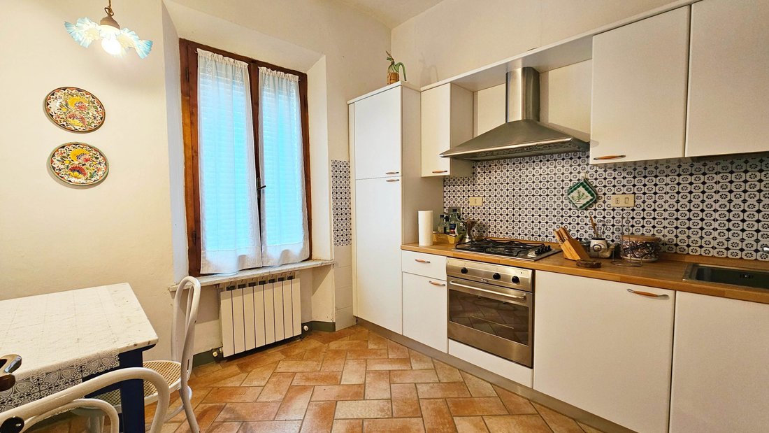 Apartment in San Gimignano, Tuscany, Italy 4 - 14049815