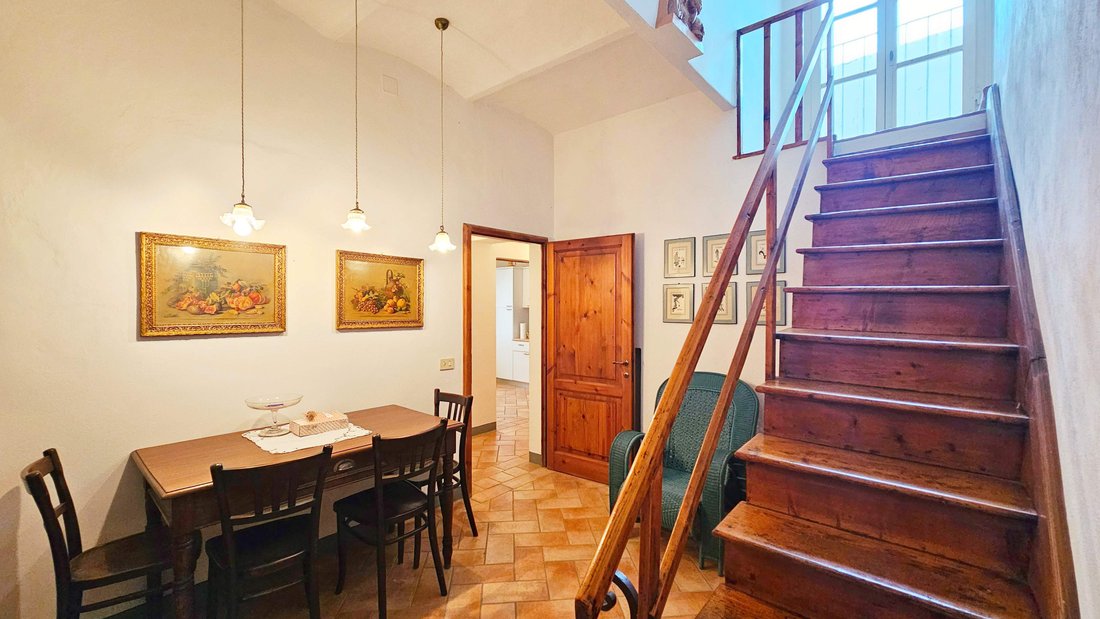 Apartment in San Gimignano, Tuscany, Italy 3 - 14049815