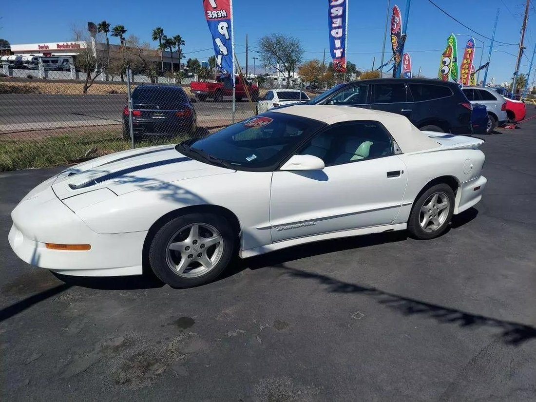 Cabriolet in Las Vegas, NV, United States 1 - 14047300