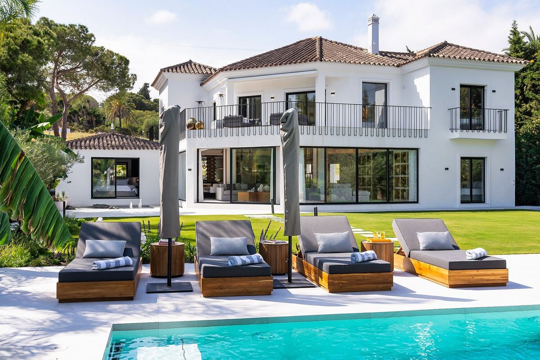 Villa in Puerto Banus, Marbella, Spain 1 - 14045640