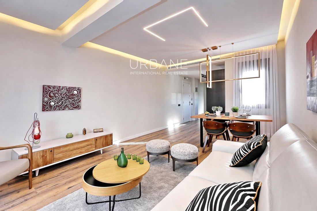 Penthouse in Eixample, Barcelona, Spain 4 - 14046071