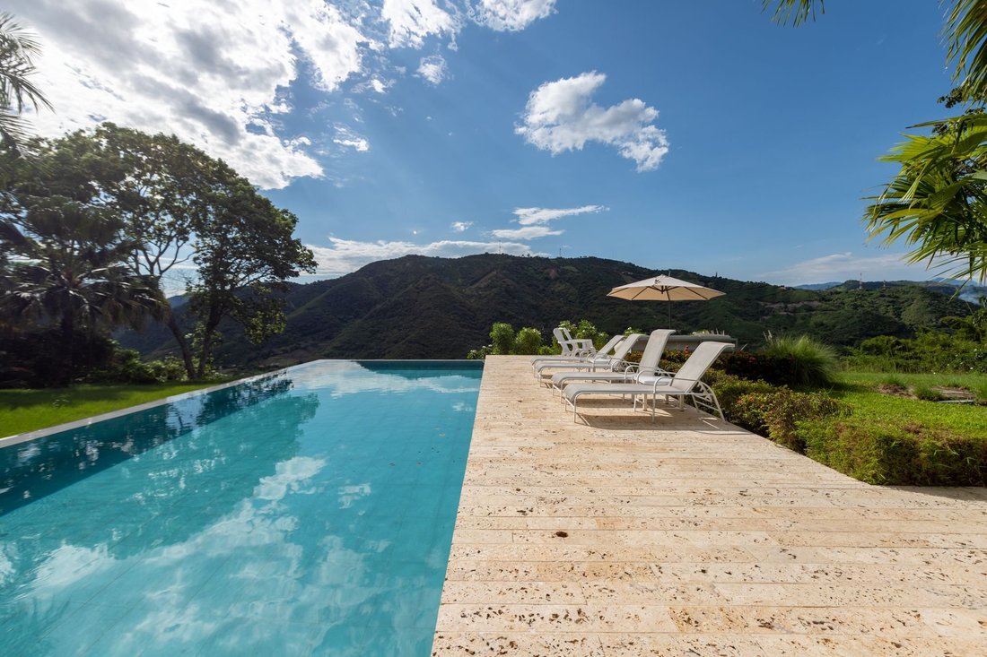 Villa in Anapoima, Cundinamarca, Colombia 1 - 14046589