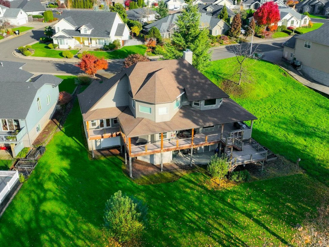 House in Roseburg, Oregon, United States 5 - 14045970