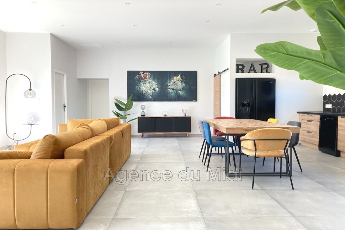 Vente Maison Contemporaine 4 Pièce(s) In Leucate, Occitanie, France For