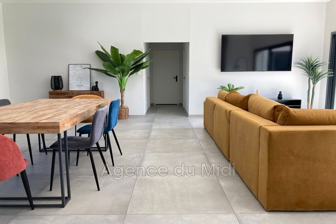 Vente Maison Contemporaine 4 Pièce(s) In Leucate, Occitanie, France For