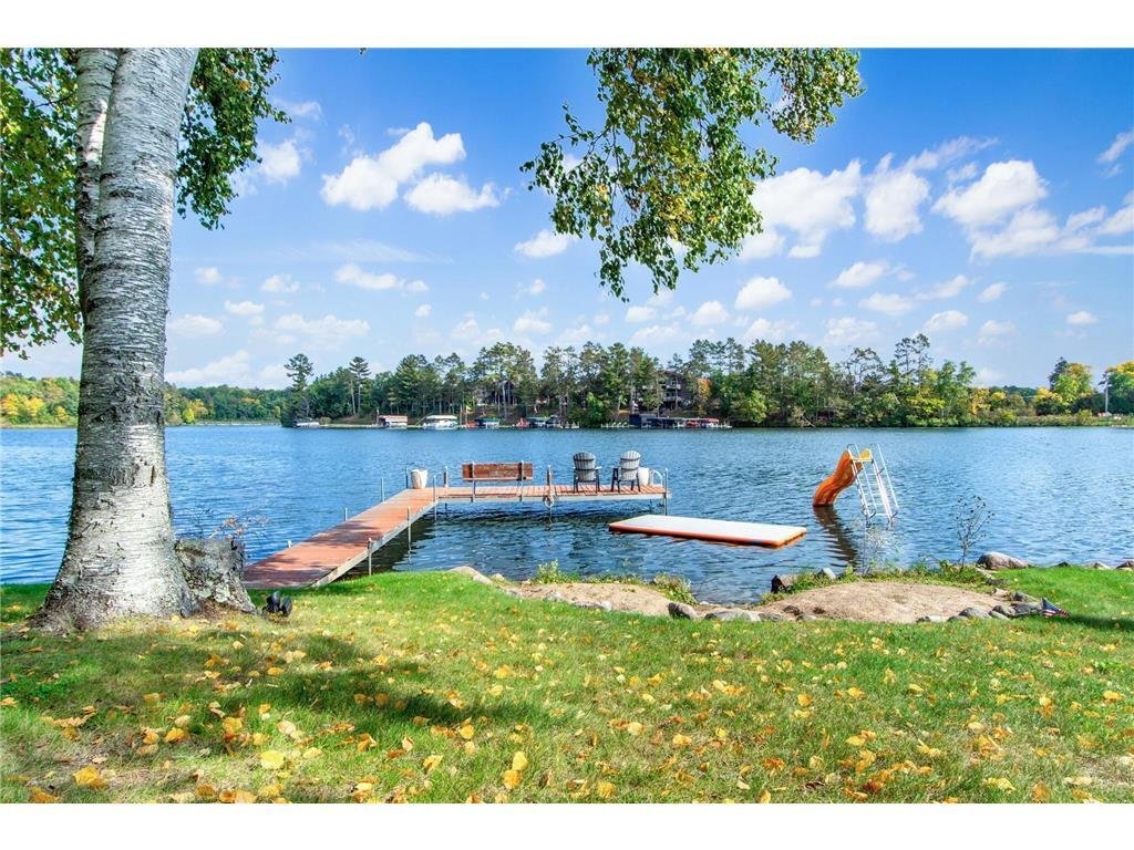 Dramatic Modern Dream Home On The Lakefront In Nisswa, Minnesota