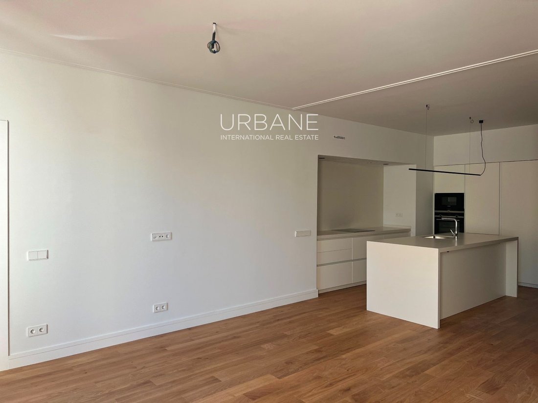 Apartment in Eixample, Barcelona, Spain 2 - 12370667
