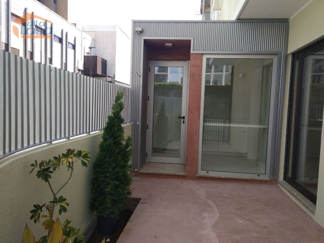 Apartment in Lordelo do Ouro e Massarelos, Porto District, Portugal 3 - 14052101