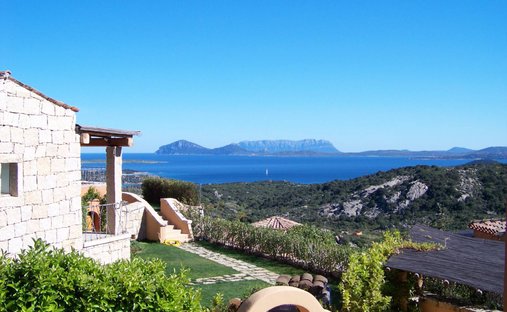 Villa in Abbiadori, Arzachena, Italy 1