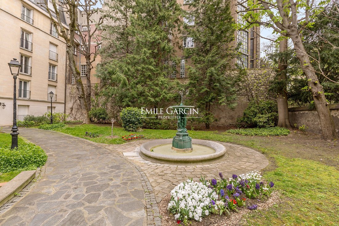 Apartment in Invalides, Paris 7e Arrondissement, Paris 1 - 14025555