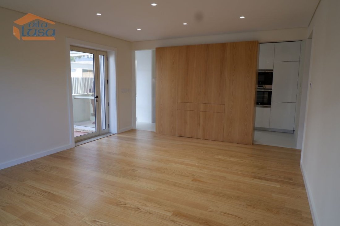 Apartment in Lordelo do Ouro e Massarelos, Porto District, Portugal 2 - 14052101