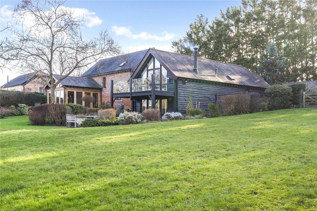 House in Throop, Bournemouth, England 1 - 14057663