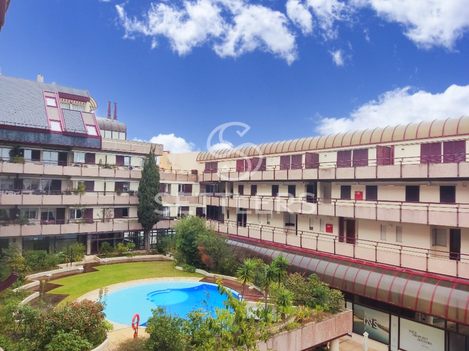 Apartment in Cascais e Estoril, Lisbon, Portugal 1 - 14044985