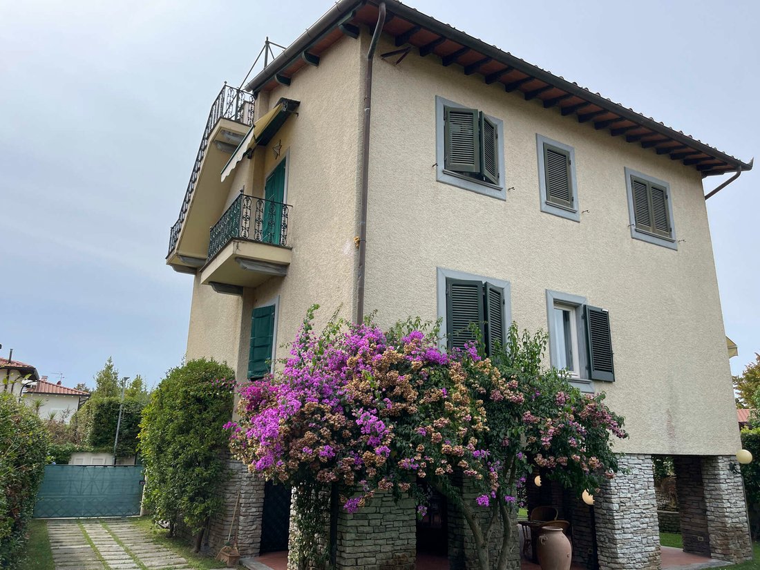 Villa in Center, Forte dei Marmi, Tuscany 1 - 11951994
