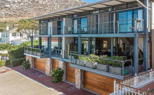 House in Cape Town, Western Cape, South Africa 1