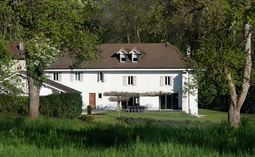 House in Divonne-les-Bains, Auvergne-Rhône-Alpes, France 1
