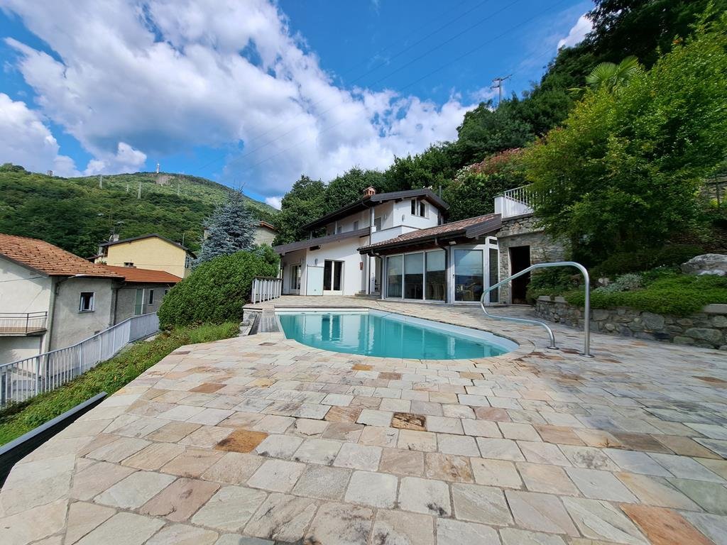 Villa in Gravedona ed Uniti, Lombardy, Italy 2 - 14055826