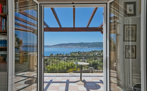 Villa in Decentralized Administration of Peloponnese, Western Greece and the Ionian, Greece 1