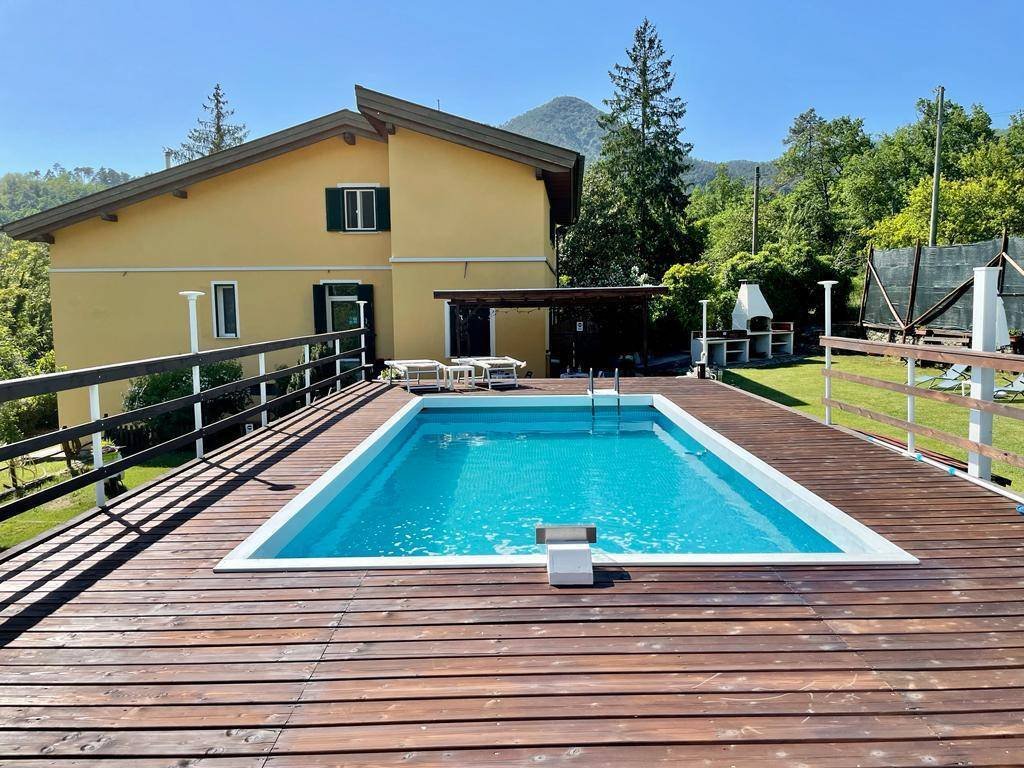 Calice al Cornoviglio, Liguria, Italy 1 - 14064263