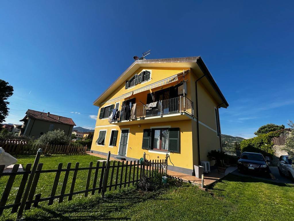 Ceparana, Liguria, Italy 2 - 14064286