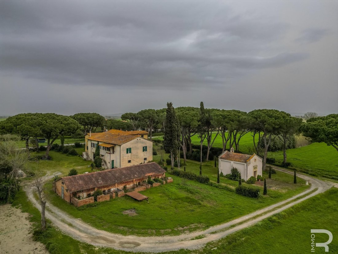 Farm Ranch in Marina Centro, Grosseto, Italy 1 - 14056200