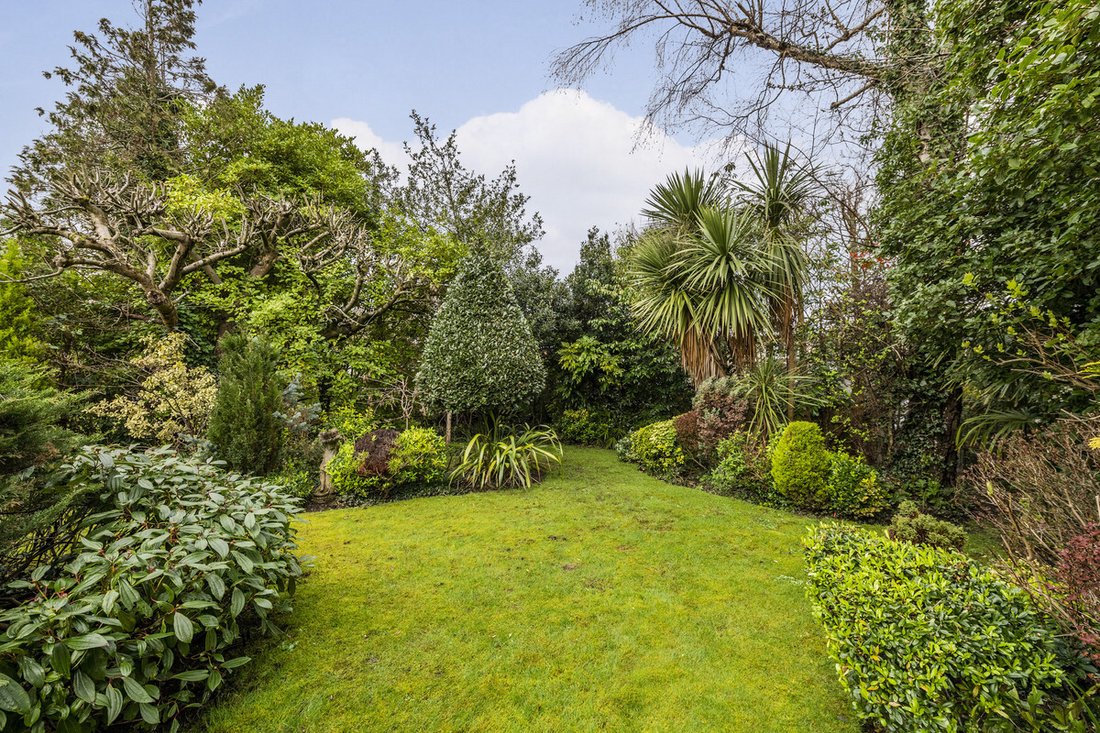 House in Bushey Heath, Hertsmere, England 2 - 14066284