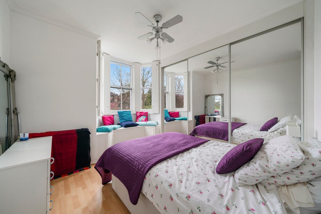 Victoria Road, Queens Park, London Nw6 In London, England, United Kingdom For Sale (14067209)