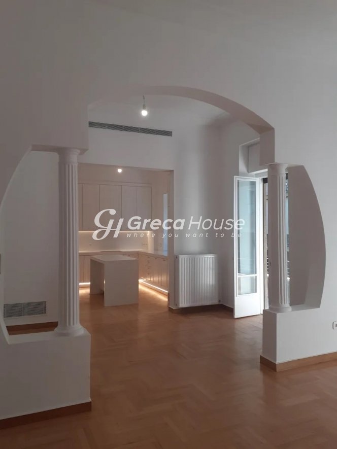 Apartment in Sunoikia Kolonakiou, 1st District of Athens, Athens 1 - 14070035