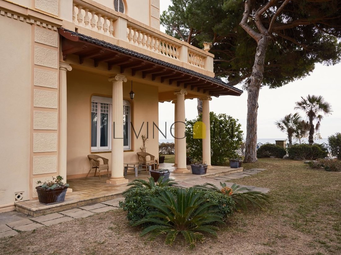Villa in Sant Vicenc de Montalt, Catalonia, Spain 4 - 14071505