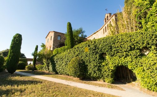 Castle for Sale in Foixa, Catalonia, Spain
