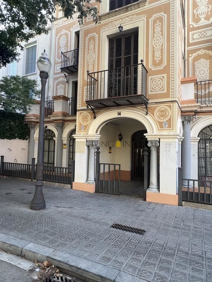 Villa in Sants-Montjuic, Barcelona, Spain 3 - 14071736