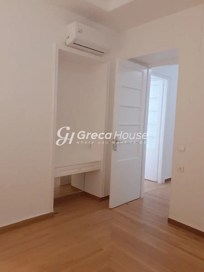 Apartment in Sunoikia Kolonakiou, 1st District of Athens, Athens 3 - 14070035