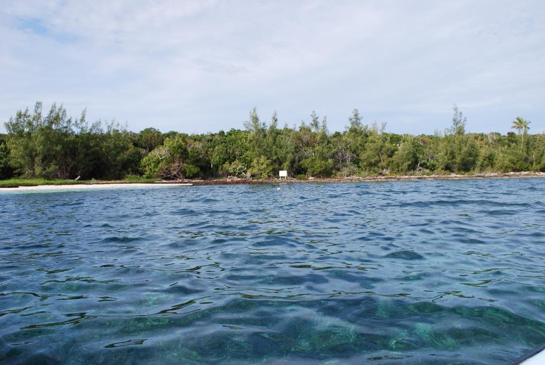Land in Elbow Cay, Central Abaco, The Bahamas 3 - 14071108