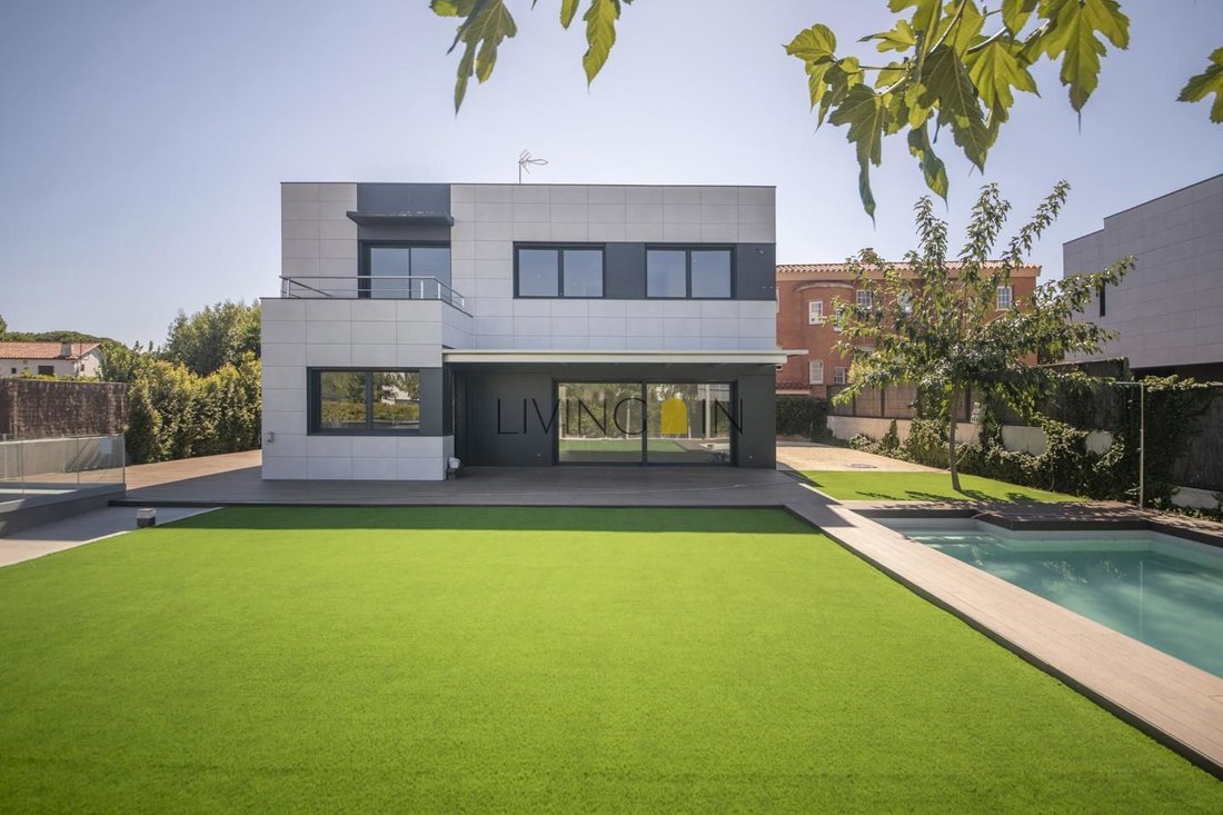 Villa a Sant Andreu de Llavaneres, Catalogna, Spagna 2 - 14071528