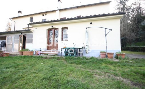 Villa in Montuolo - Fagnano, Lucca, Italy 1