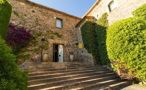 Castle for Sale in Foixa, Catalonia, Spain