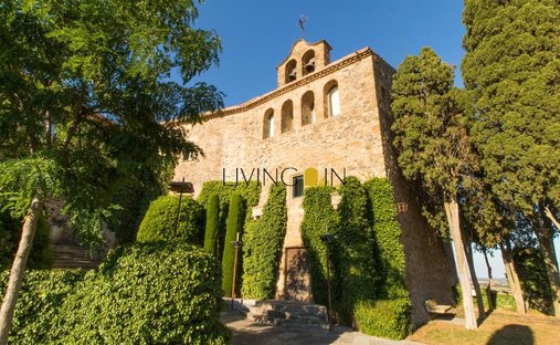 Castle for Sale in Foixa, Catalonia, Spain