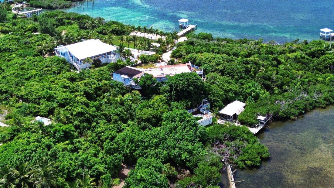 Land in Elbow Cay/Hope Town, Bahamas 3 - 14071128