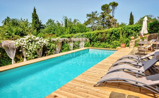Estate in Center, Arezzo, Tuscany 1