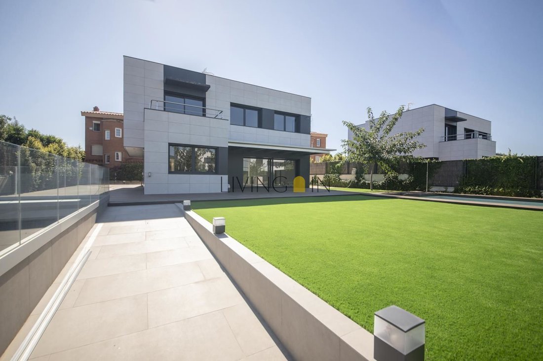 Villa a Sant Andreu de Llavaneres, Catalogna, Spagna 3 - 14071528