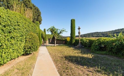 Castle for Sale in Foixa, Catalonia, Spain