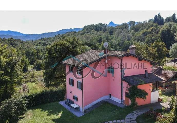 Farm Ranch in Castiglione di Garfagnana, Tuscany, Italy 5 - 14071568