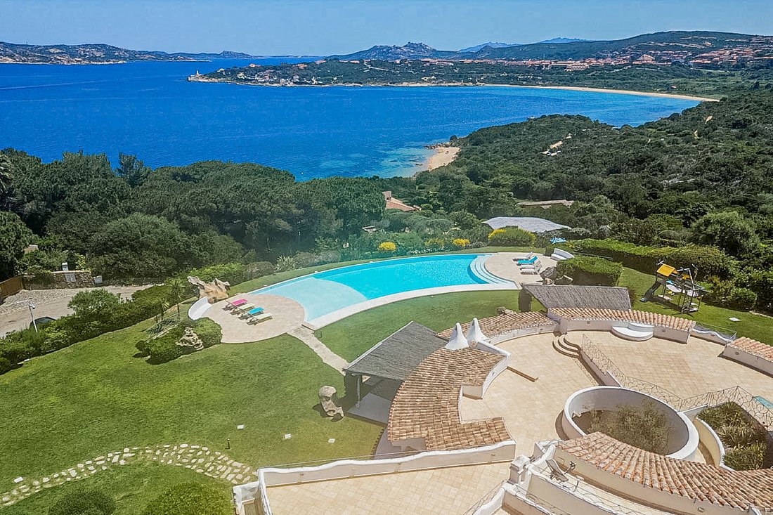 Villa in Palau, Sardinia, Italy 2 - 13838514